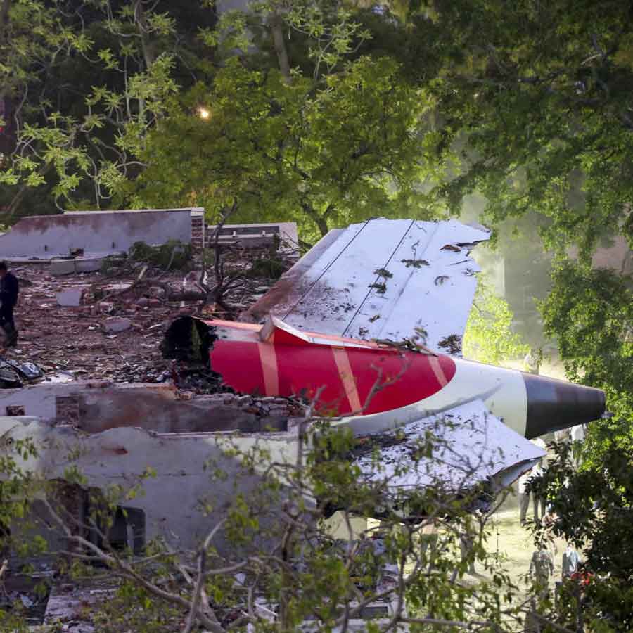 All About Vishwash Kumar Ramesh, the Only Survivor from Seat 11A in Ahmedabad Plane Crash