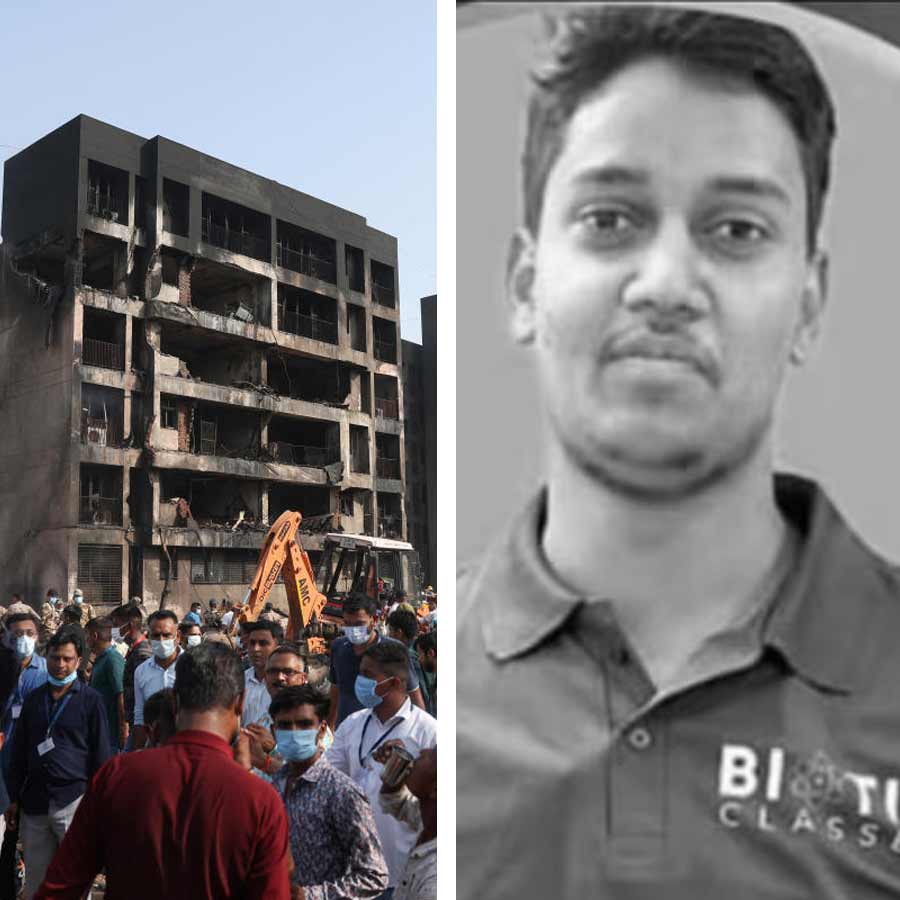 MBBS student killed in Plane crash in Ahmedabad dgtl