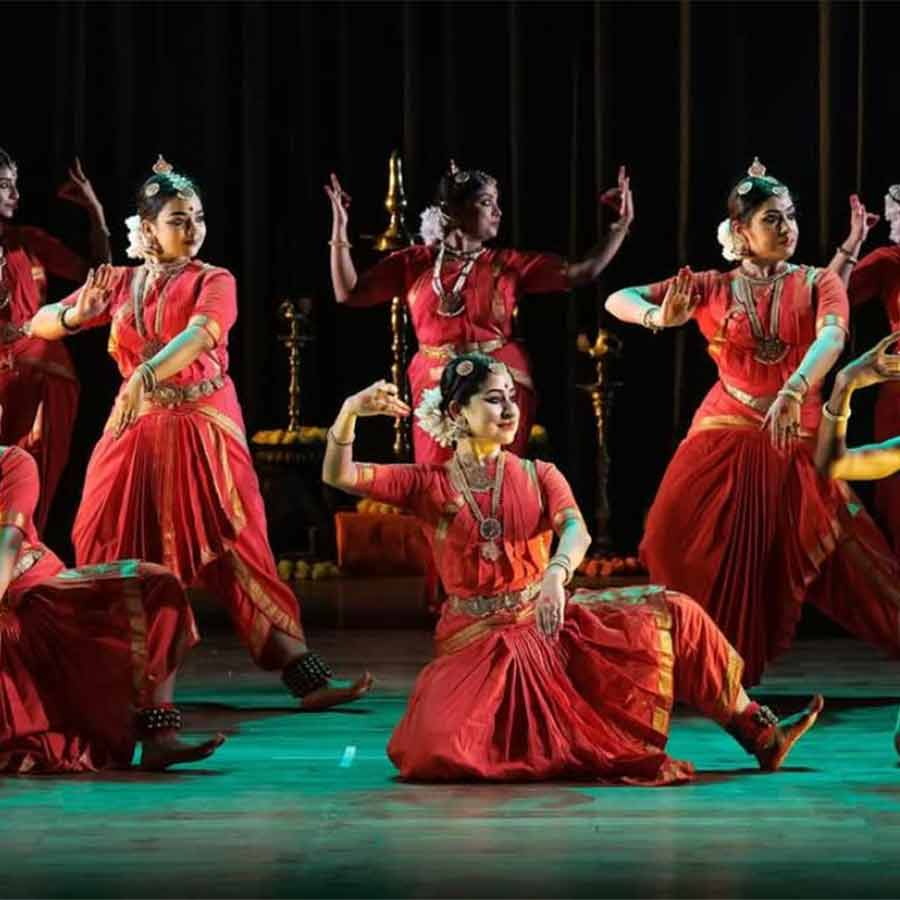 Review of a cultural programme held at Gyan Manch