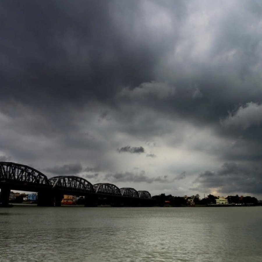 Heavy rain forecast in Several districts of West Bengal dgtl