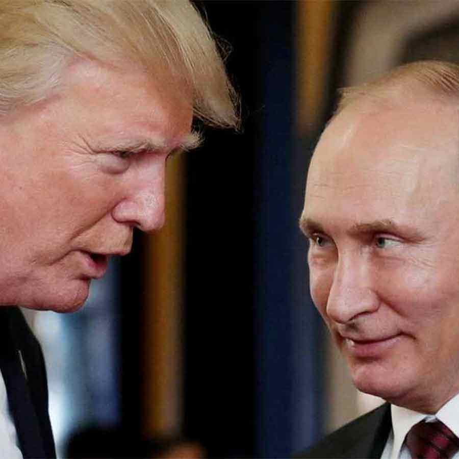 Donald Trump and Vladimir Putin discuss war between Iran and Israel