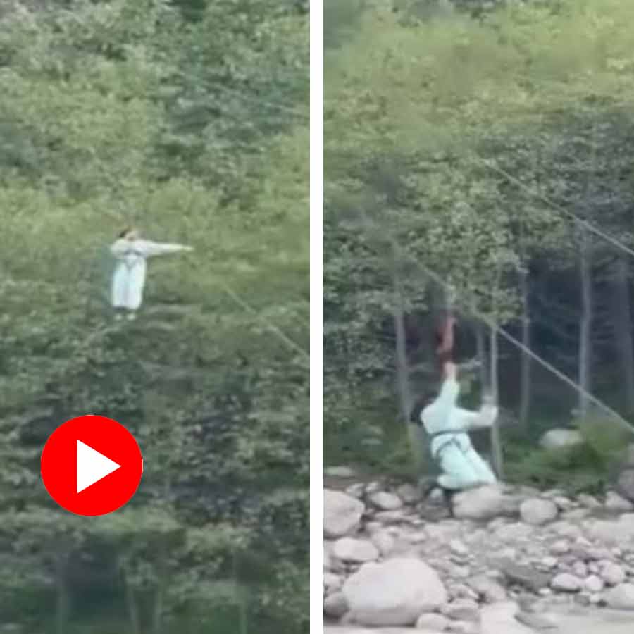 Video shows Nagpur girl fall from zipline in Manali, later hospitalised