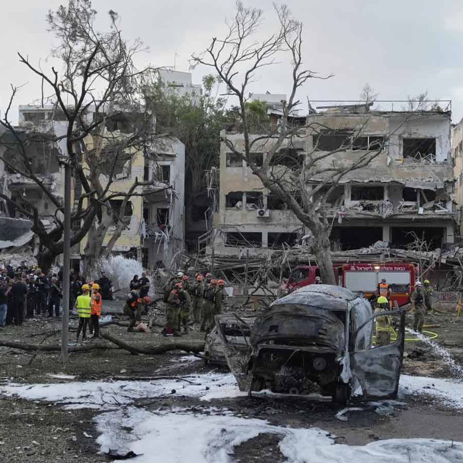 Live updates of Iran-Israel conflict which enters on fourth day dgtl