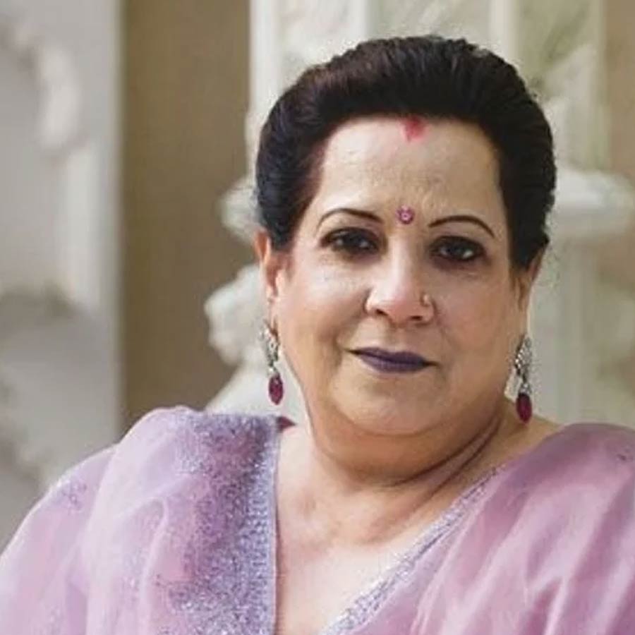  Shobha Kapoor