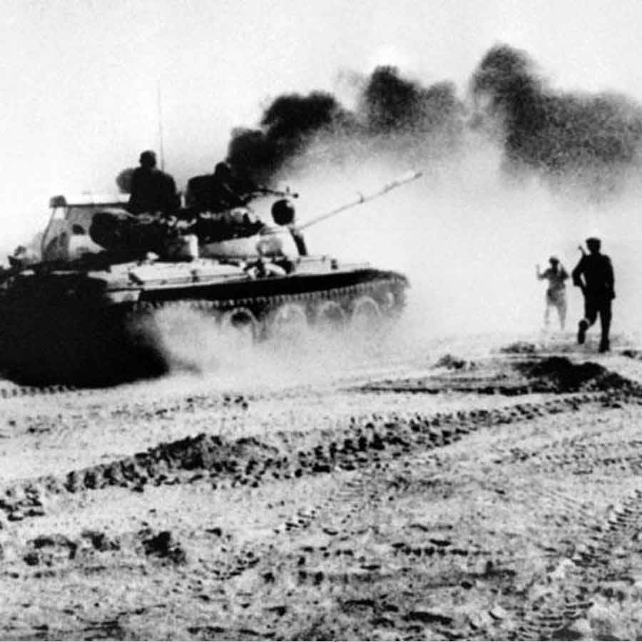 Iran Israel had a secret friendship but they turn into bitter enemies