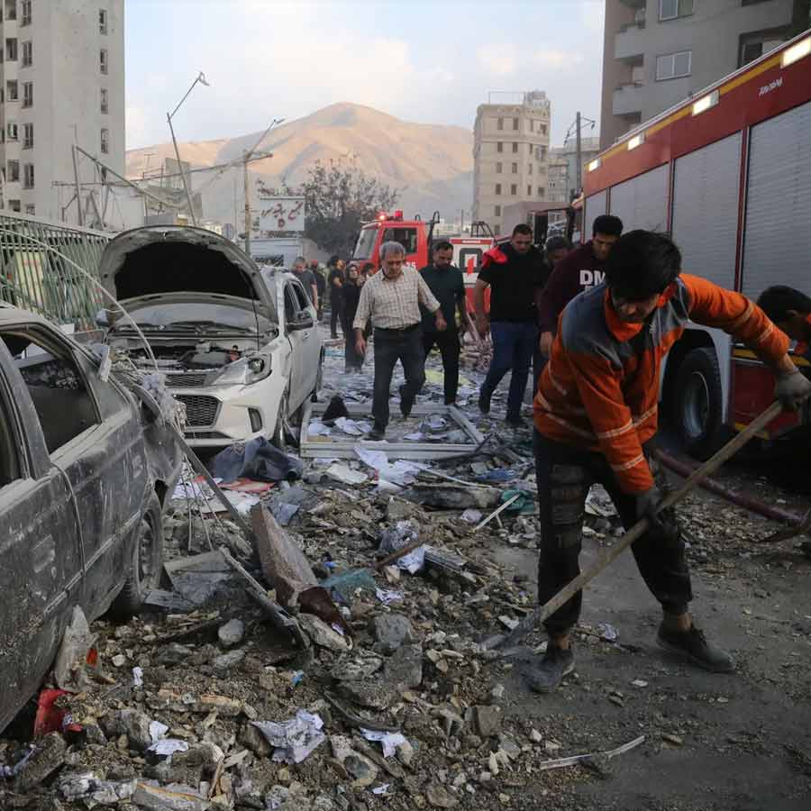 Israel Defence Minister clarifies, Israel has no intention of harming the residents of Tehran dgtl