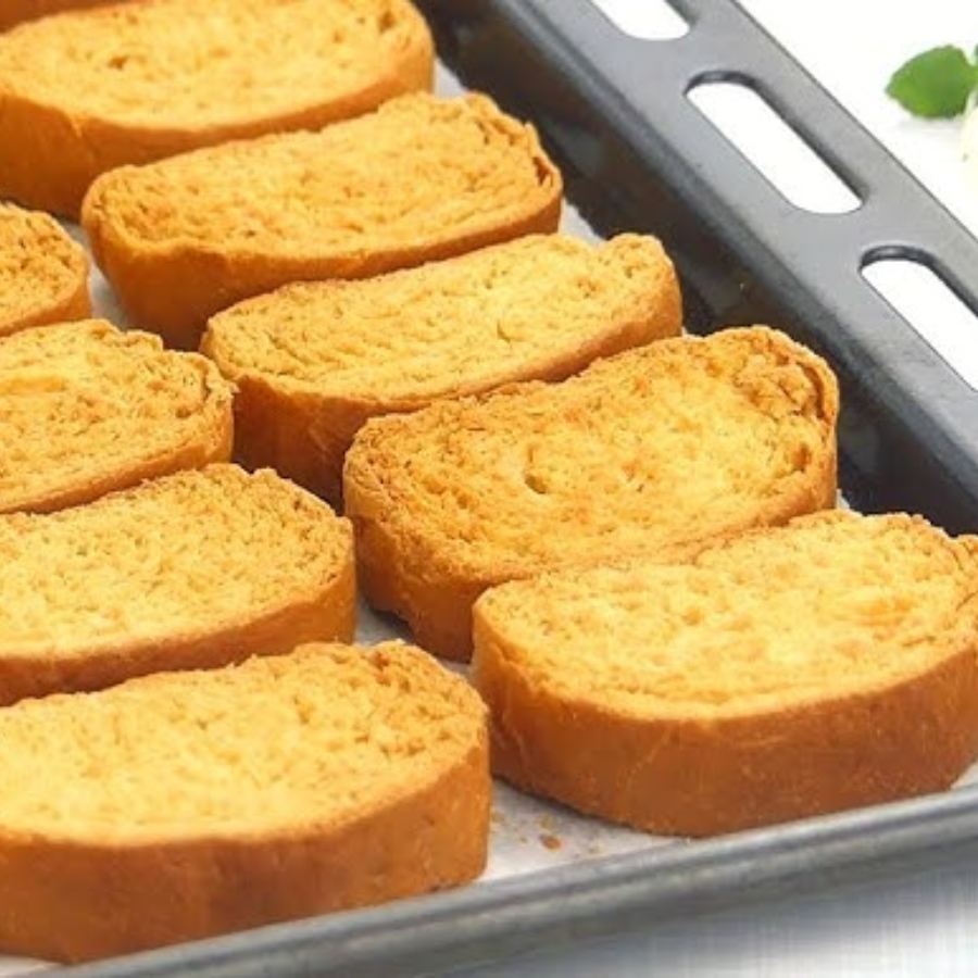 How to make rusk toast biscuit at home with few ingredients to have with tea