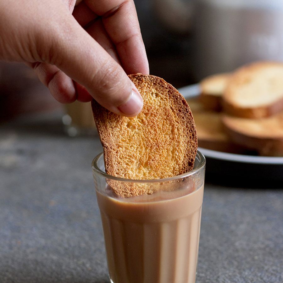 How to make rusk toast biscuit at home with few ingredients to have with tea