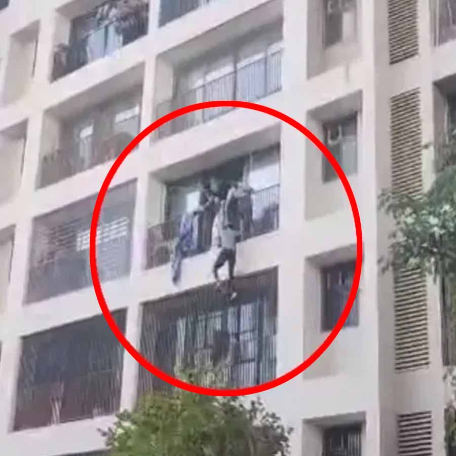 New video of BJ Medical College hostel building after Ahmedabad plane crash dgtl