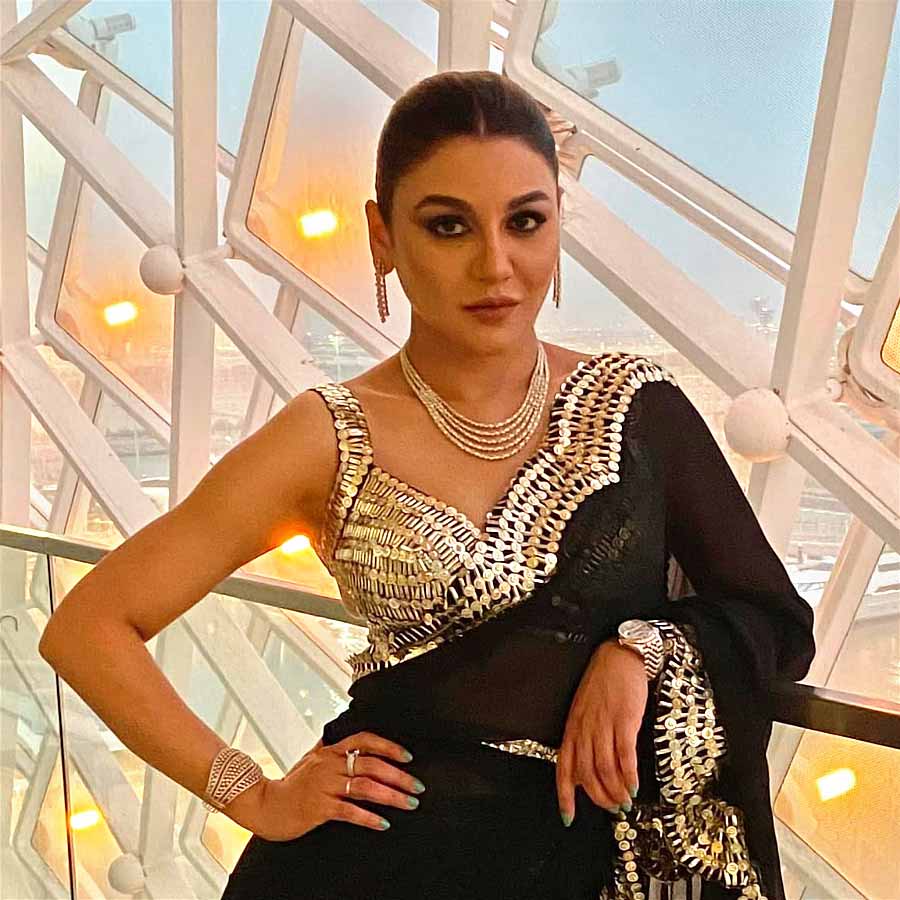 Actress Jaya Ahsan Shares Her Personal Feelings On Motherhood dgtl