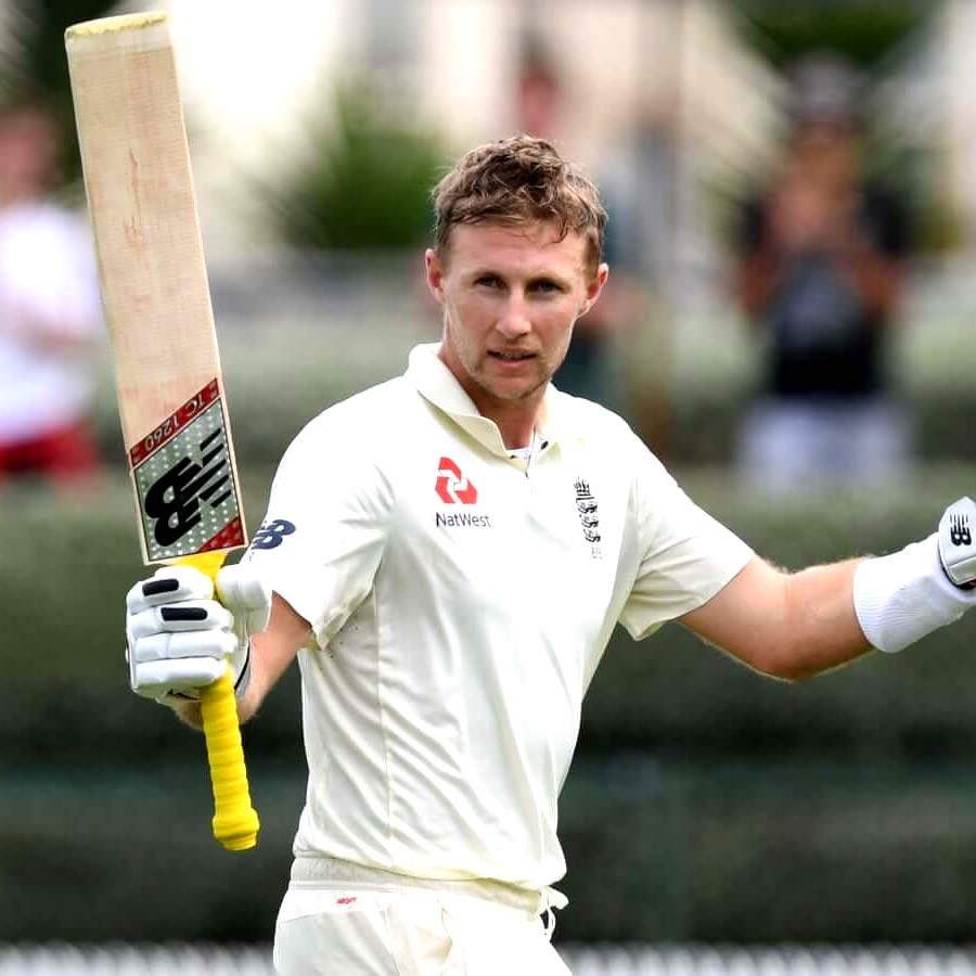 ৩৭৮ রানের লক্ষ্য মাথায় নিয়ে ব্যাট করতে নেমে সিরাজ-বুমরাহদের নিয়ে ছেলেখেলা করে ইংল্যান্ড। অপরাজিত ১৪২ রান করেন জো রুট, জনি বেয়ারস্টো অপরাজিত থেকে যান ১১৪ রানে। মাত্র ৭৬ ওভারে বিশাল স্কোর তুলে ফেলে ইংল্যান্ড।