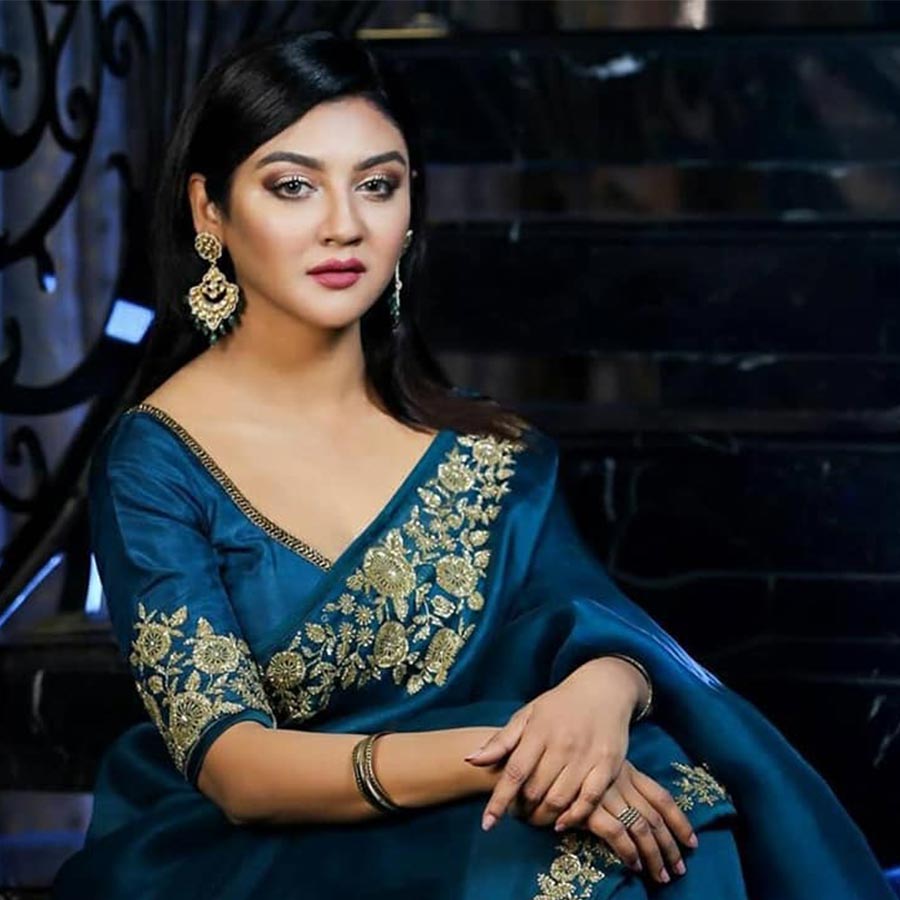 Why Jaya Ahsan Using Her Ex Husband Surname After their Divorce dgtl