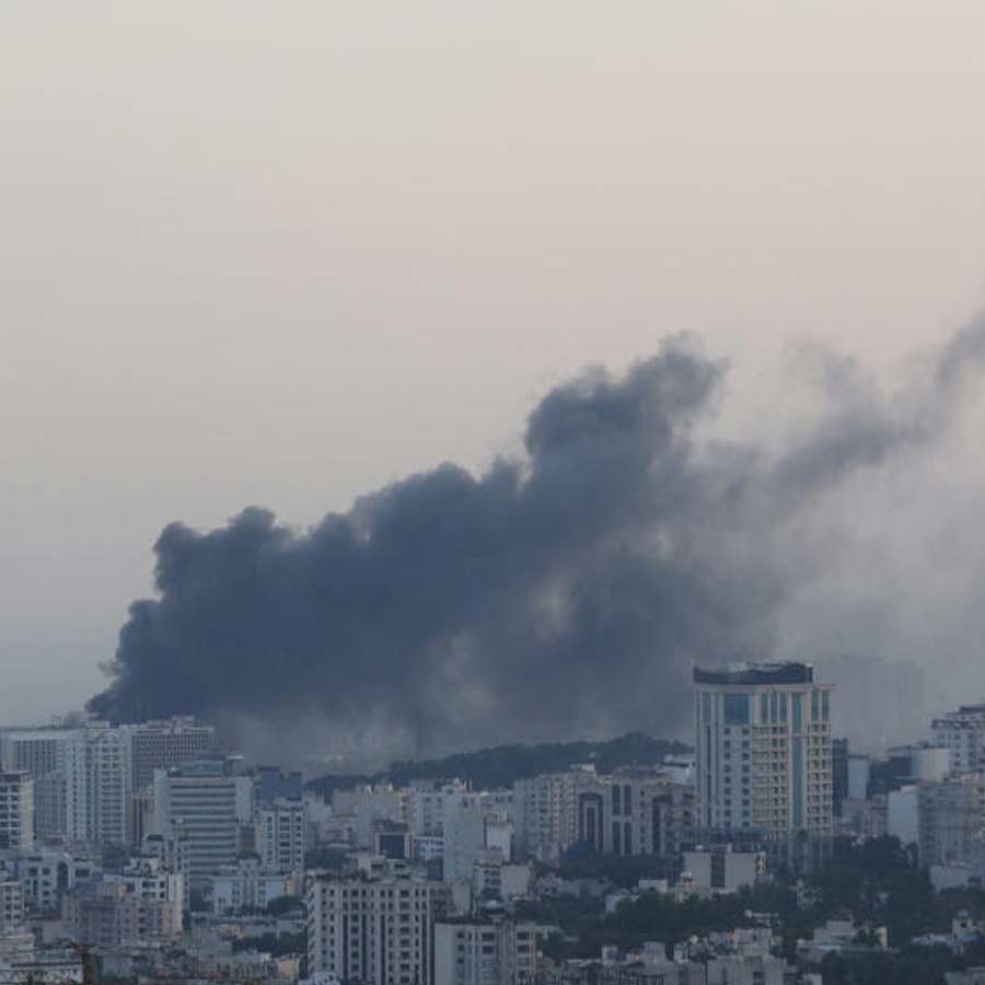 Israel Eyes US Bunker Buster' Bomb to Destroy Iran's Underground Nuclear Site, What is the 14,000-kg Massive Ordnance Penetrator 