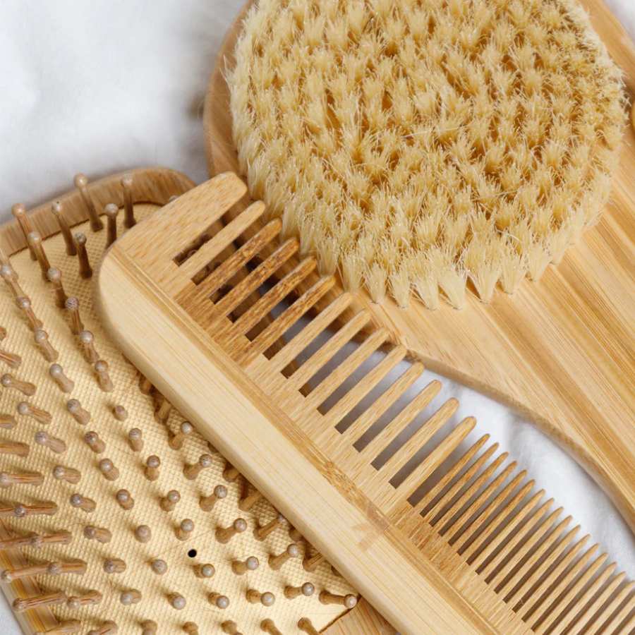 How to choose suitable hair comb or brush for any kind of hair type