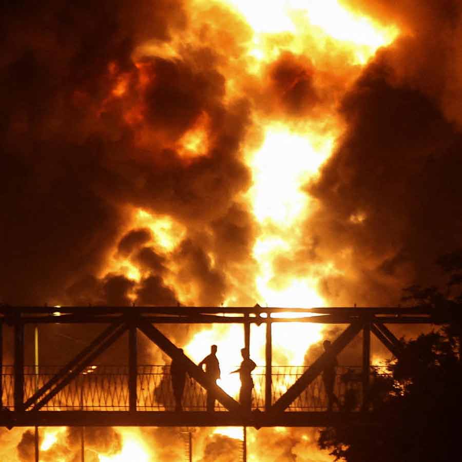 Tehran, Tabriz Devastated by Israeli Strikes, Nuclear Sites Burn, Iran Faces Chaos