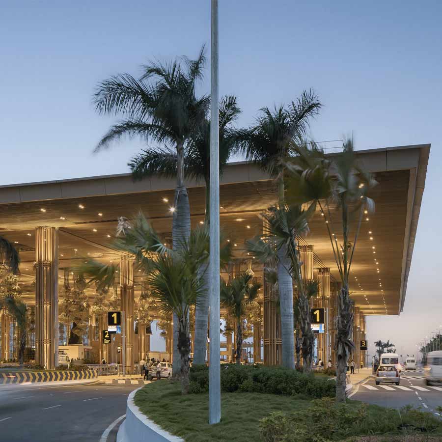 Bomb scare at Bengaluru airport dgtl