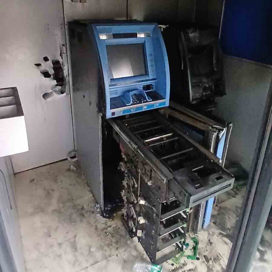 ATM looted in Siliguri, Rs 11 lakh stolen dgtld