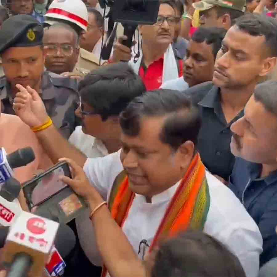Budge Budge flares up around BJP State President Sukanta Majumdar’s visit, BJP moves to Raj Bhavan with alleged victims dgtl