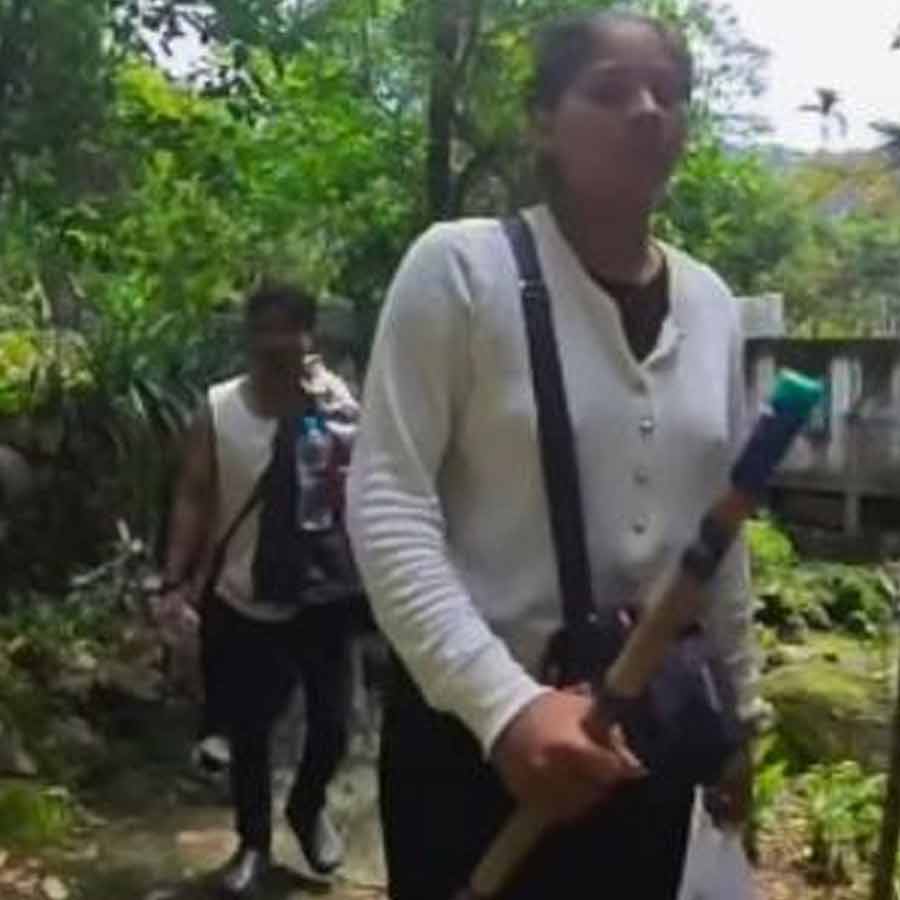 Meghalaya police summoned the vlogger whose camera recorded the video of Raja and Sonam dgtl