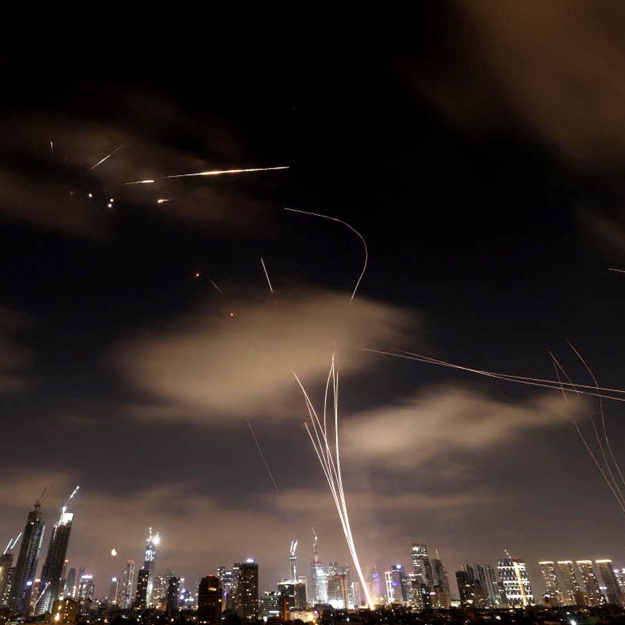 Iran hits Israel spy agency Mossad headquarter with undetectable missile, is considered a big setback for Tel Aviv