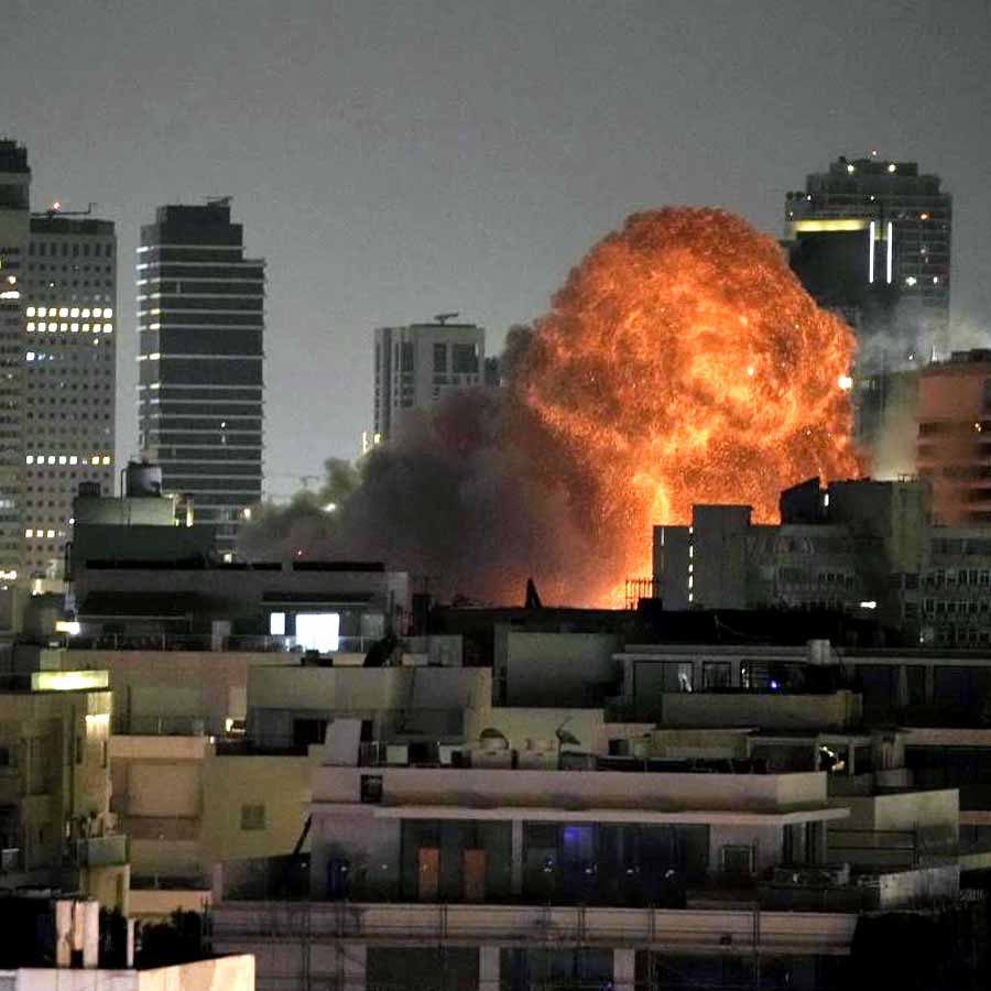 Iran hits Israel spy agency Mossad headquarter with undetectable missile, is considered a big setback for Tel Aviv