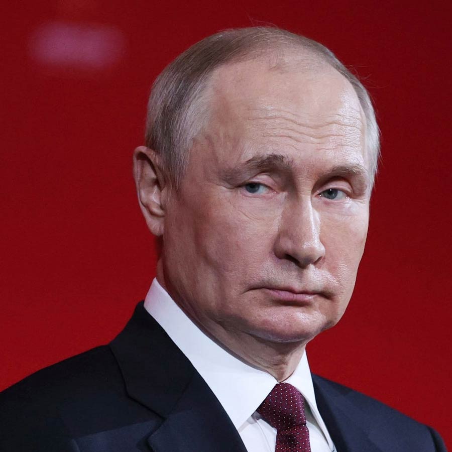 Iran hits Israel spy agency Mossad headquarter with undetectable missile, is considered a big setback for Tel Aviv