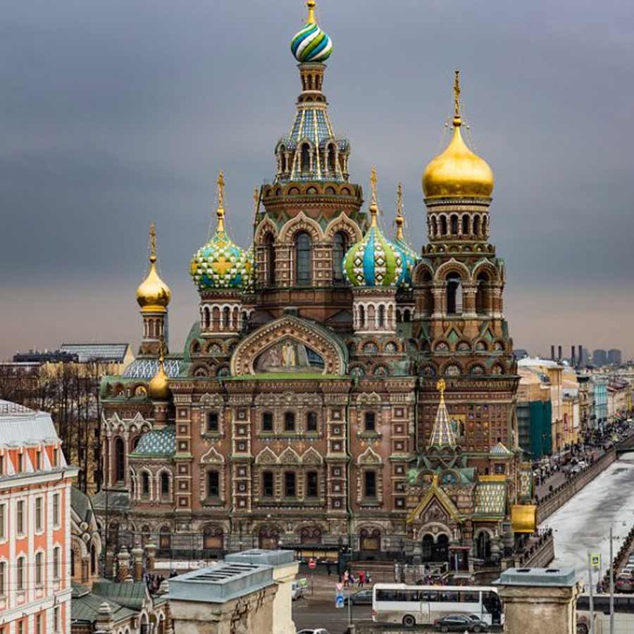 Russia may face recession during war with Ukraine, know its impact on India