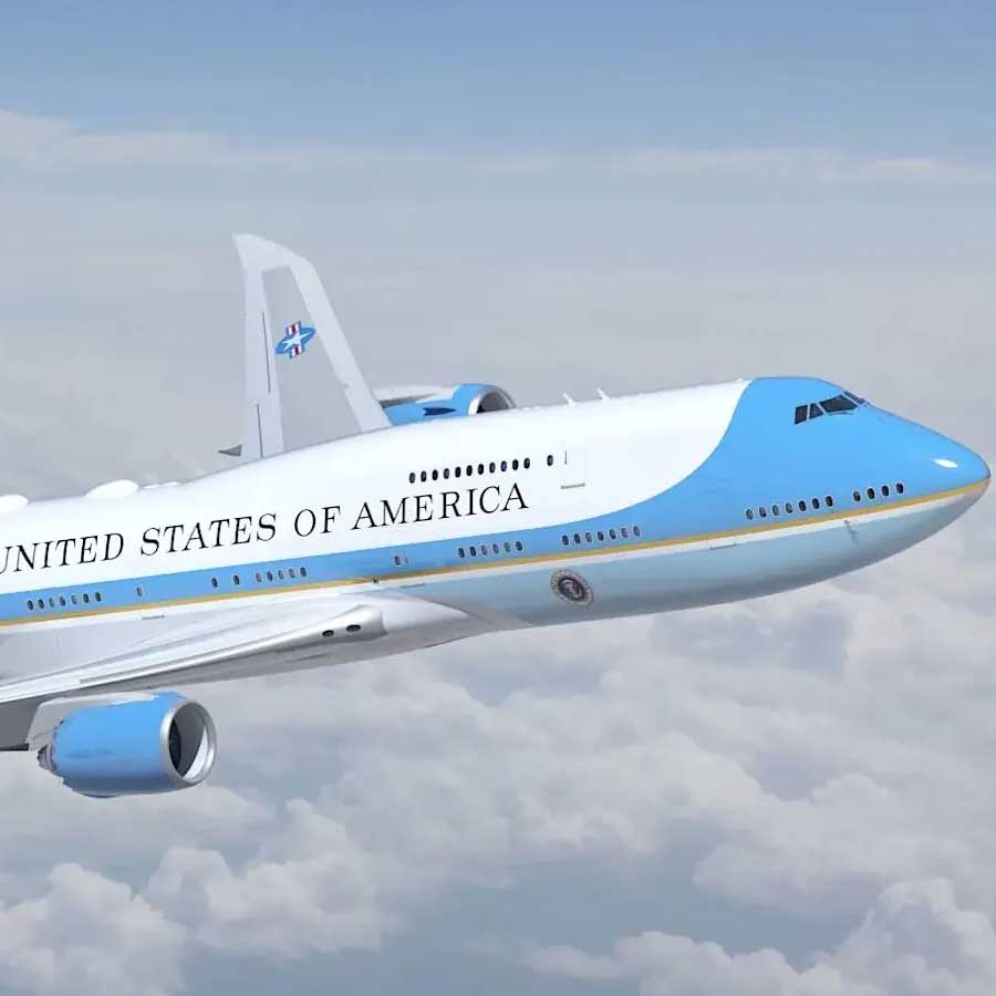 US air force landed nuclear war survival Doomsday Plane in Washington