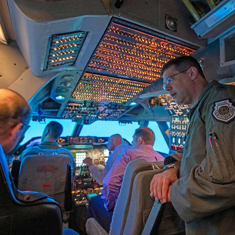 US air force landed nuclear war survival Doomsday Plane in Washington