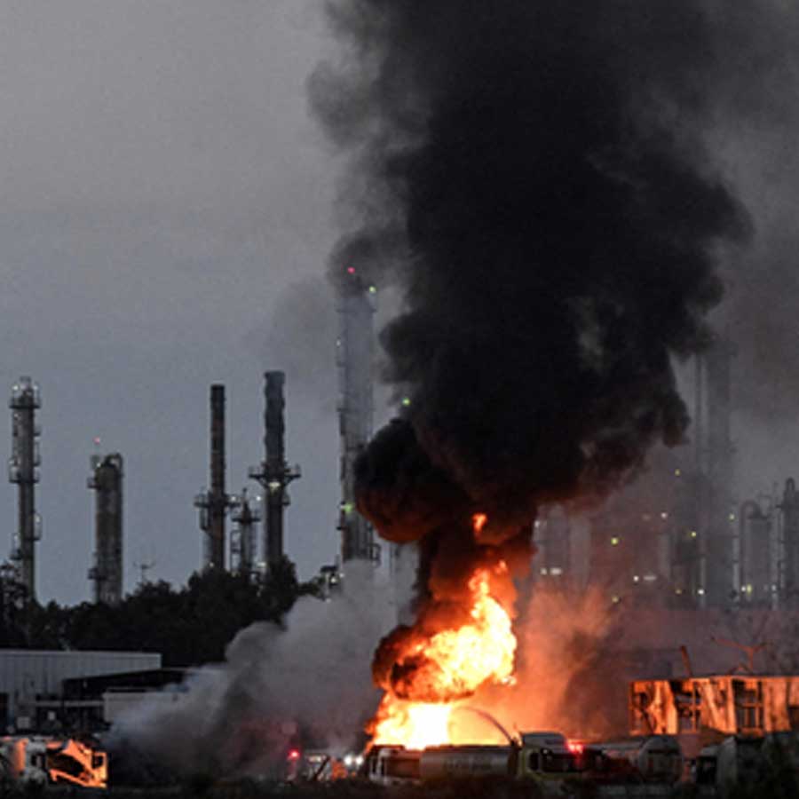 US air force landed nuclear war survival Doomsday Plane in Washington