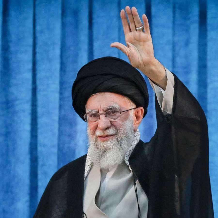 US air force landed nuclear war survival Doomsday Plane in Washington