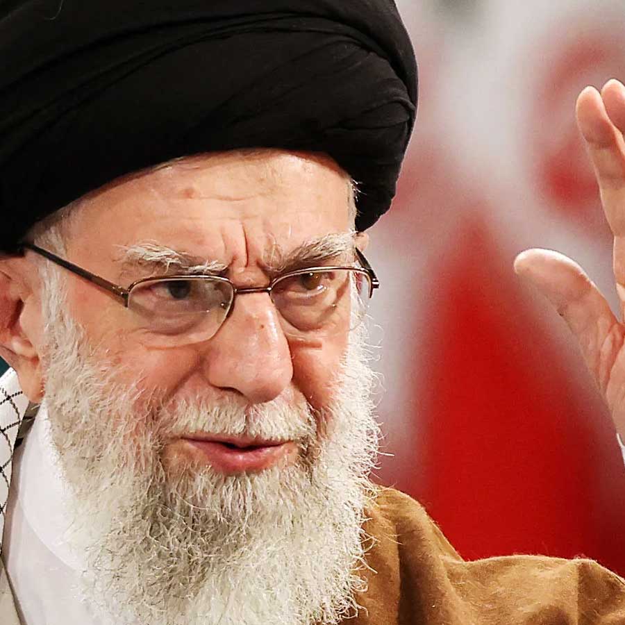 US air force landed nuclear war survival Doomsday Plane in Washington