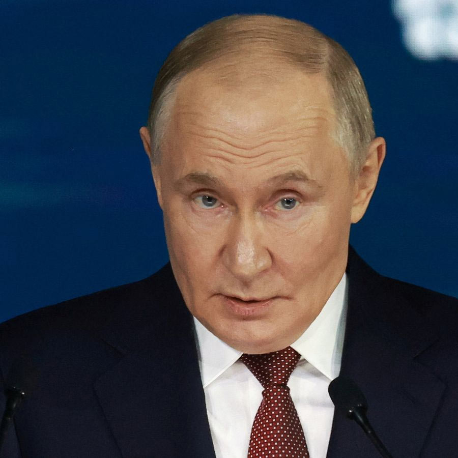 US President Donald Trump may consider to attack Iran with tactical nuclear bomb, say sources