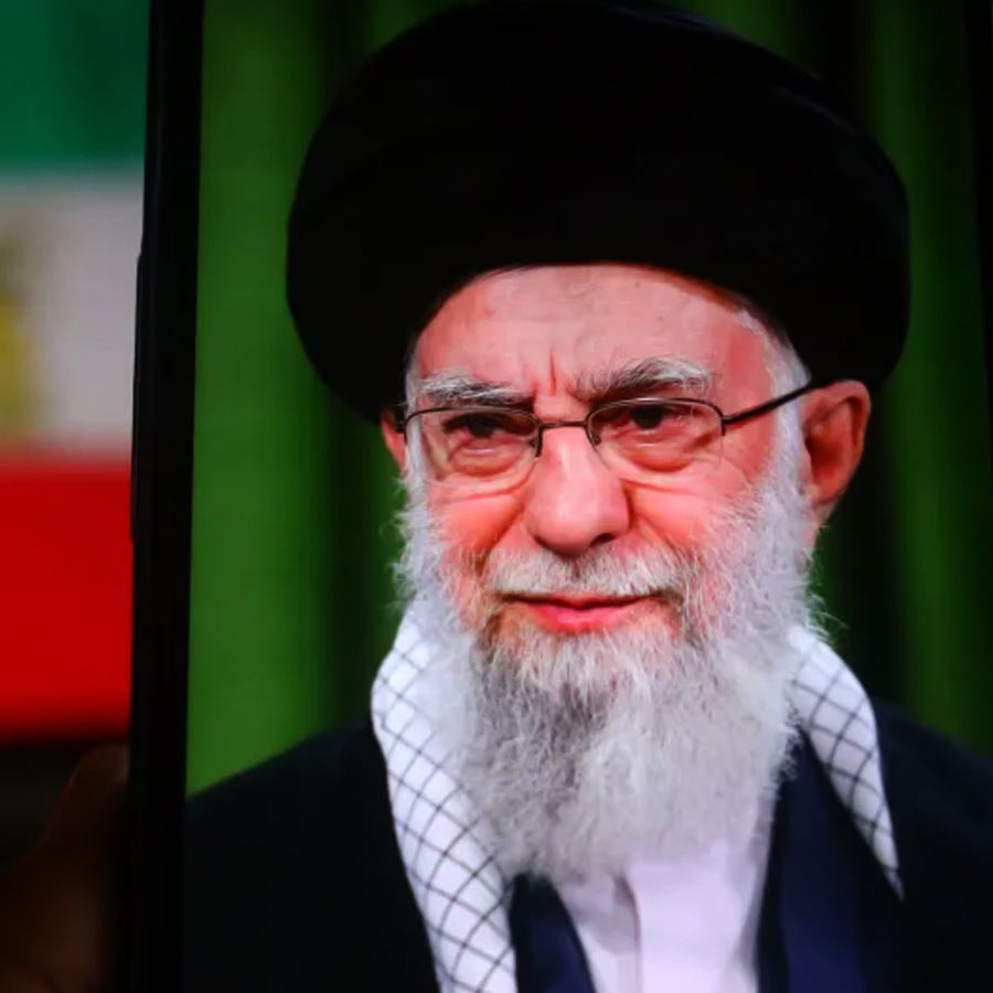 US President Donald Trump may consider to attack Iran with tactical nuclear bomb, say sources