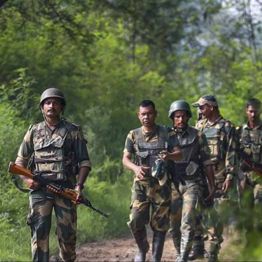 8 militants arrested, arms recovered in India-Myanmar border of Manipur dgtl