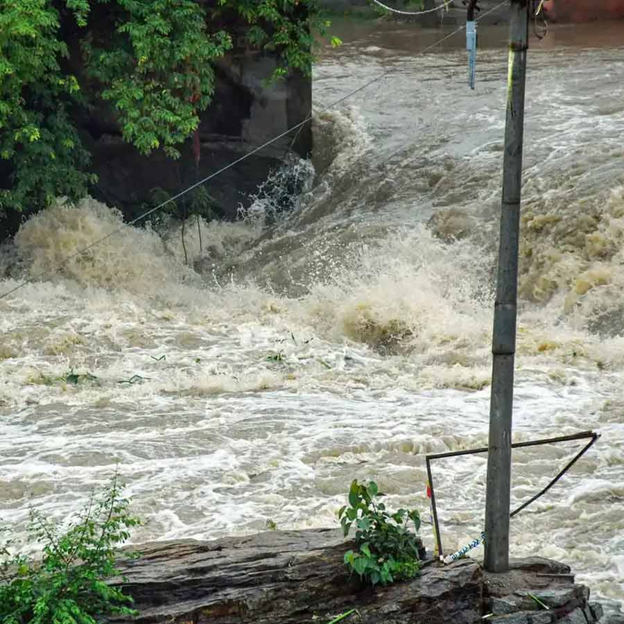 At least 50,000 people affected by flash flood in Subarnarekha river in Odisha dgtl