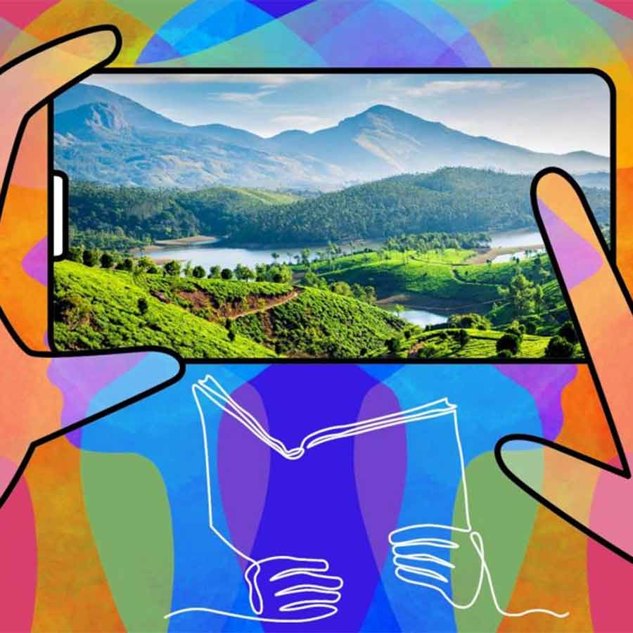 Fragmentary travelogues or travel vlogs cannot complement true travel literature