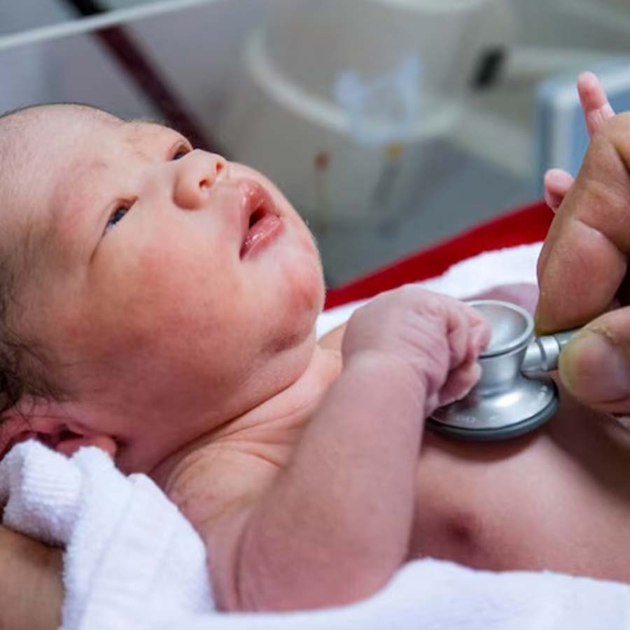 What is Necrotizing enterocoliti, a serious gastrointestinal disease that primarily affects premature infants