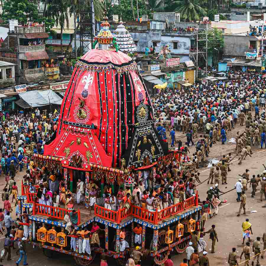 পুরীর রথযাত্রা।