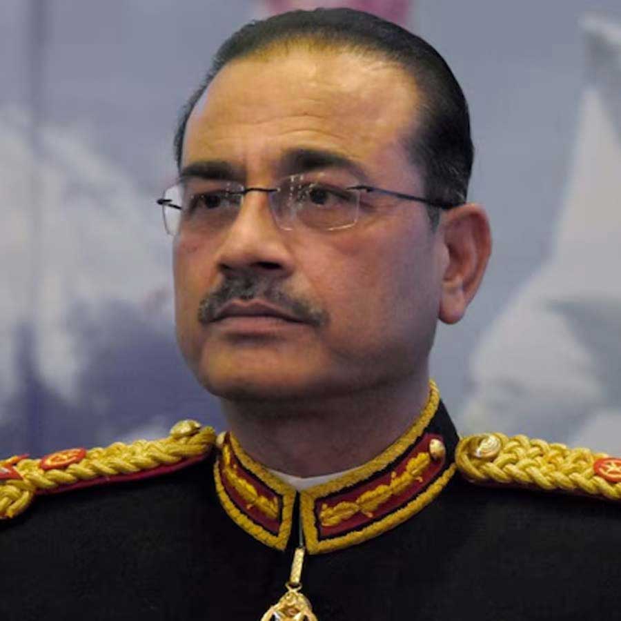 Pakistan Army Chief Asim Munir is used by Donald Trump amid US attack in Iran