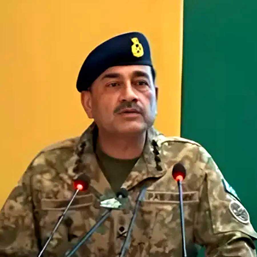 Pakistan Army Chief Asim Munir is used by Donald Trump amid US attack in Iran