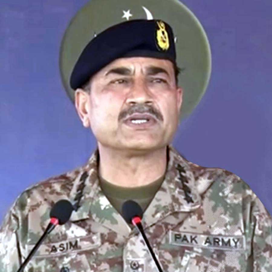 Pakistan Army Chief Asim Munir is used by Donald Trump amid US attack in Iran