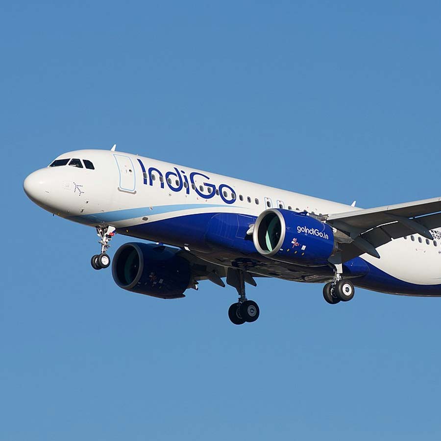 A Trainee Pilot alleges casteist remarks at workplace, Indigo rejects allegation dgtl
