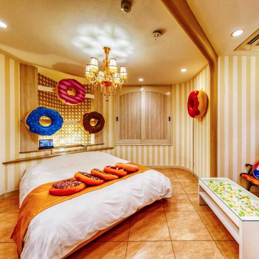 Japan's fantasy hotels