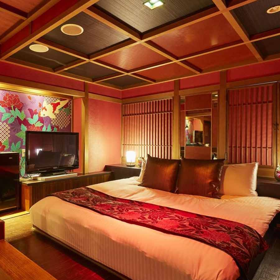 Japan's fantasy hotels