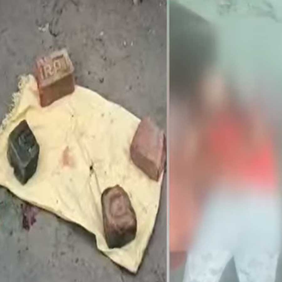 A 13-years-old girl died due to exposition in Kaliganj