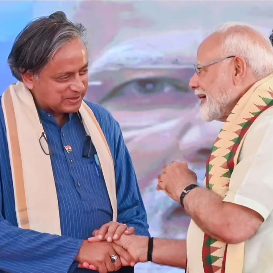 Congress MP Shashi Tharoor praises Prime Minister Narendra Modi's energy, dynamism and willingness to engage dgtl