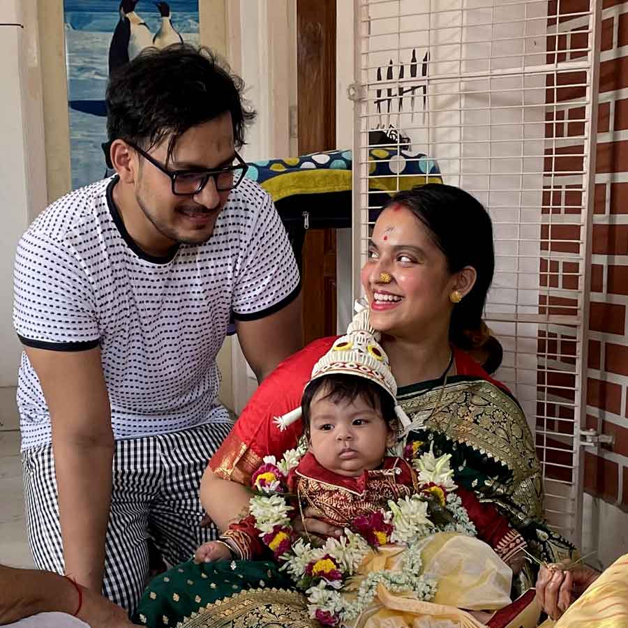 Madhubani Goswami Shares Her feelings regarding a post where she comment about sacrificing her career after child birth