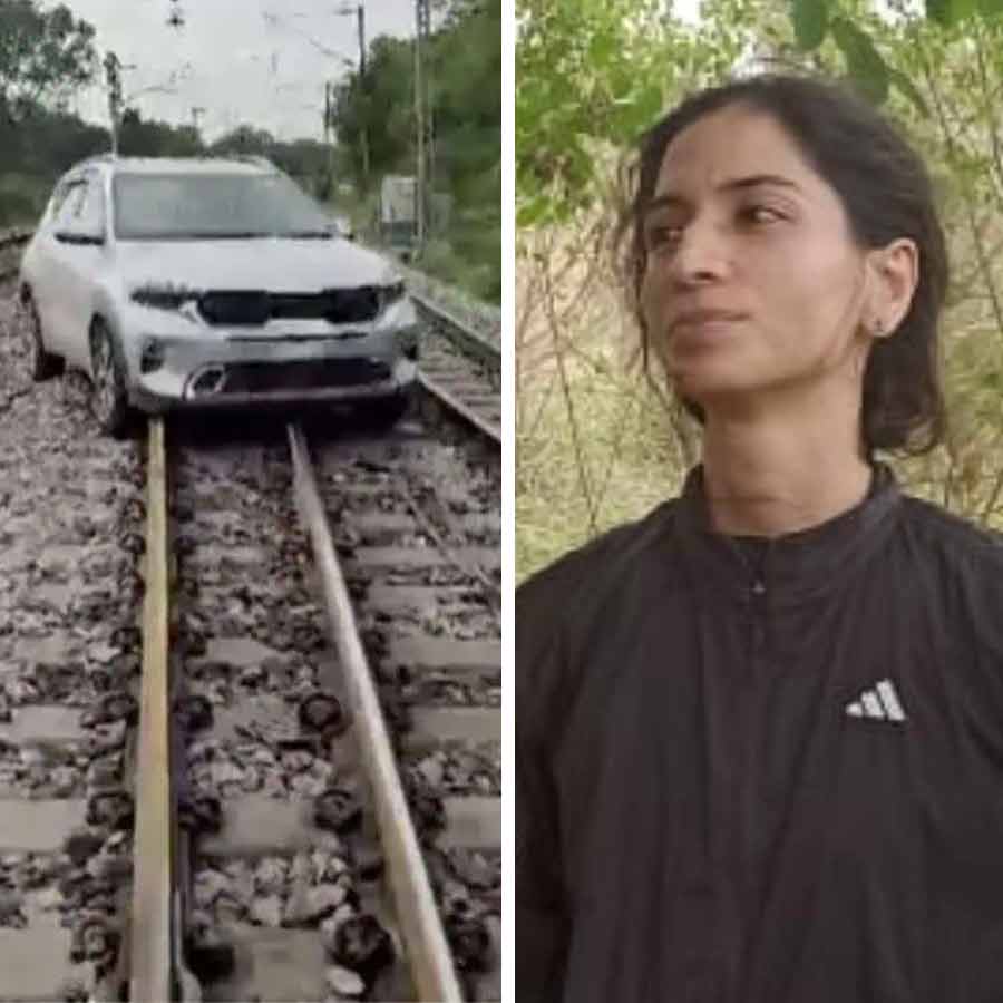 Woman drives car on railway track in Telangana, 15 trains diverted