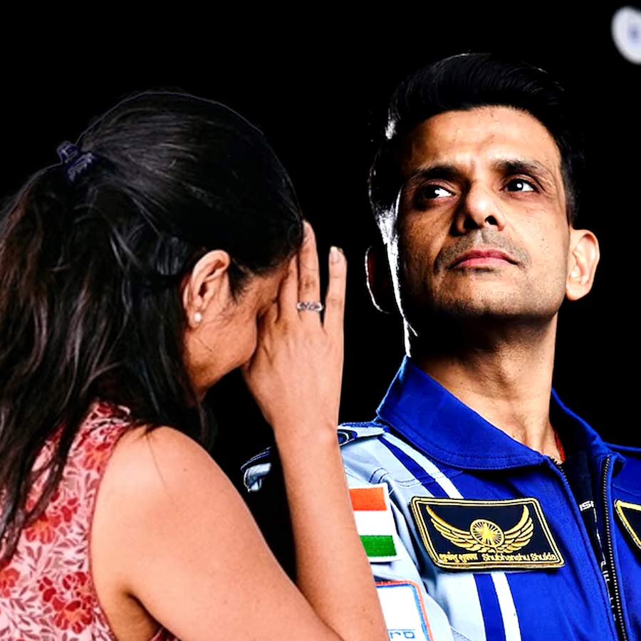 The love story of  Indian astronaut shubhanshu sukla and his dentist wife